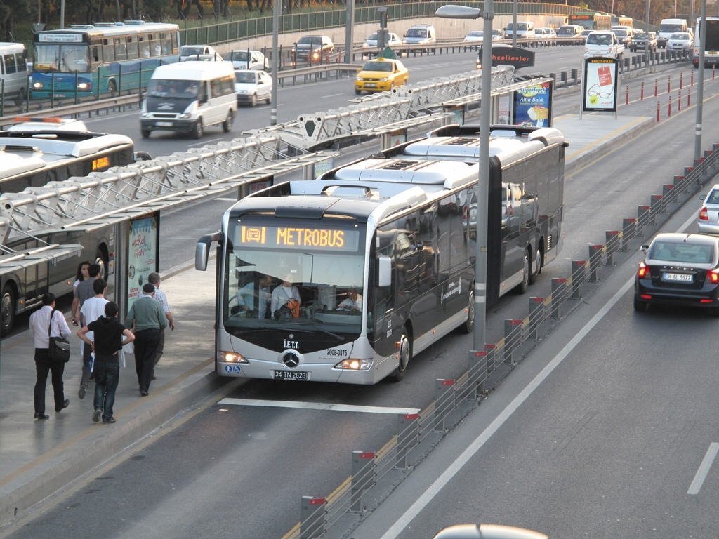 İstanbul belediye otobüs saatleri