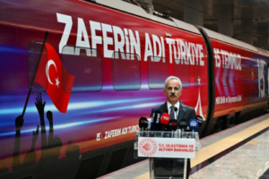 15-temmuz-treni-90-bin-kilometre-yol-kat-edecek-0-XvFV8rIQ.jpg