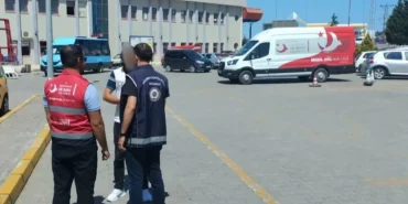 gocmen-kacakciligina-darbe-32-organizator-ile-572-duzensiz-gocmen-yakalandi-Kfcfan75.webp