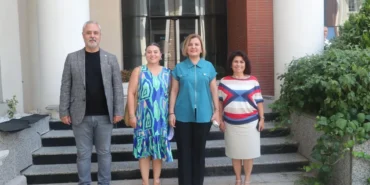 kocaeli-izmitte-ucretsiz-refakatci-hizmeti-girisimi-AMktpAER.webp