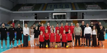 nilufer-belediyespor-eker-kadin-voleybol-takimi-yeni-sezon-hazirliklarina-basladi-sm2JZWFr.webp