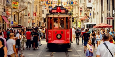 turkiyede-2024te-27-milyon-kisi-iller-arasi-goc-etti-istanbul-gocte-zirvede-hsx5b7su.webp