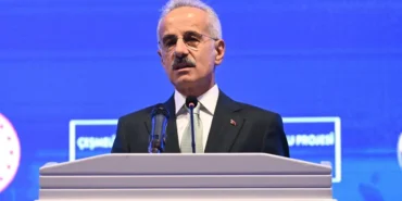 bakan-uraloglu-duyurdu-mersinin-trafik-cilesi-tarihe-karisiyor-QwNRUTKA.webp