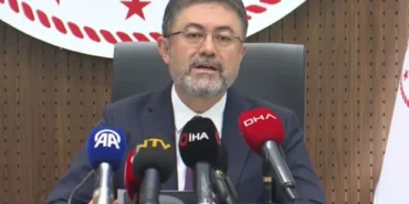 bakan-yumaklidan-iklim-kanunu-ve-yapay-et-iddialarina-yalanlama-cpFXzw1e.webp