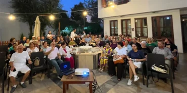 muglada-100-yas-evi-uyelerinden-yazlik-keyif-UeHSgA4N.webp