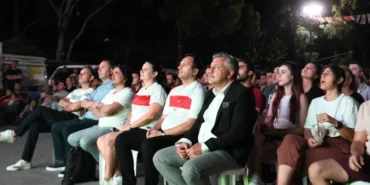 12-dev-adamin-final-heyecanibornovada-dev-ekranda-yasanacak-6d8YVIqO.webp