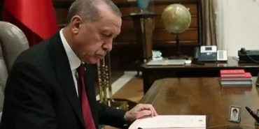 7-universiteye-yeni-fakulte-3-universitede-bazi-birimler-kapatildi-FdRxH2x2.webp
