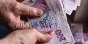 71-milyar-tllik-yasli-ve-engelli-ayliklari-hesaplarda-zxB7eKAn.webp
