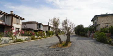 balikesir-edremitte-yol-calismalari-tam-gaz-yqC4EOfh.webp