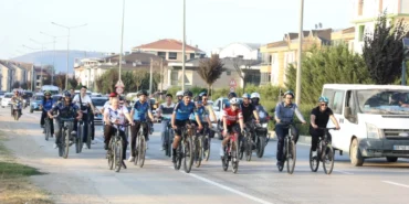 bursa-inegolde-pedallar-zaferden-kurtulusa-cevrildi-StcMunXt.webp