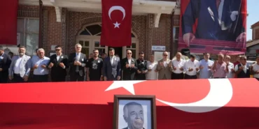 bursa-yenisehir-eski-belediye-baskani-mehmet-kayaya-veda-IYkwj1N4.webp