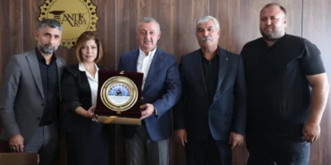 cemevlerinden-kocaelide-baskan-buyukakina-tesekkur-KPFFghca.webp