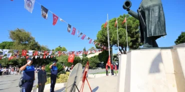 izmir-efes-selcukda-kurtulus-coskusu-kFKUHuAx.webp
