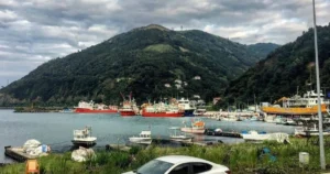 trabzon-yoroz-limaninda-balikcilar-supheli-cisim-buldu-guvenlik-birimleri-devrede-ip2RTIV8.webp