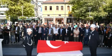 trabzonun-eski-belediye-baskani-son-yolculuguna-ugurlandi-EAyUvgYQ.webp