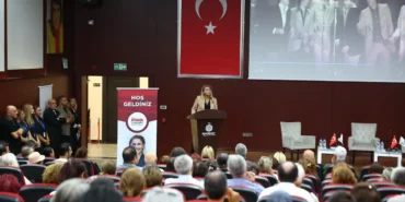 usta-oyuncu-tarik-akan-bakirkoyde-anildi-urTUF9HK.webp