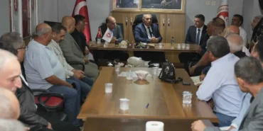adana-yumurtalikta-4-ilcenin-muhtarlariyla-bulusma-XTC3Glwp.webp