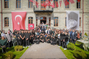 ankara-milli-mucadelede-nostaljik-kartpostal-gunu-1-gCFDPka4.jpeg