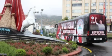 baskan-rasim-ari-nevsehir-belediyesi-sk-otobusunu-kullandi-NZzjWI21.webp