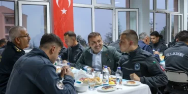 bilecikte-vali-sozer-polis-adaylariyla-bulustu-v3qOUeIH.webp