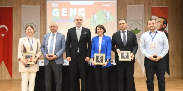 bursa-osmangazide-gencleri-girisimcilige-tesvik-eden-calistay-ffUHw28b.webp