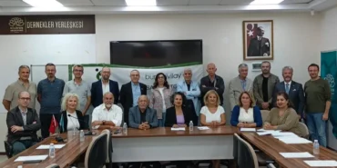 bursa-sivilayan-bayrak-degisimi-N8VakSAT.webp