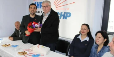 edirne-ipsalada-chpde-duygusal-bulusma-tnwlEDcp.webp
