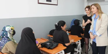 istanbul-beylikduzunde-okuma-yazma-kursunda-yeni-donem-BIUpiLdx.webp