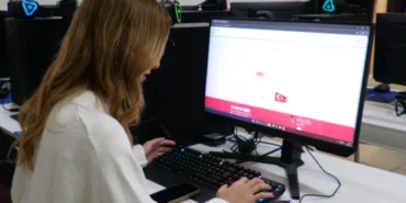 manisa-buyuksehirden-ucretsiz-online-egitim-destegi-ALKezSVj.webp
