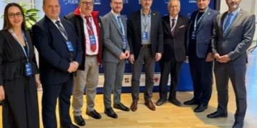 roisder-italyada-duzenlenen-fuen-69-kongresine-katildi-WsDXMn1e.webp