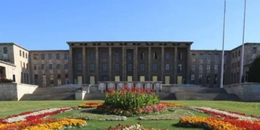 tbmm-cezalar-ve-yeni-duzenlemelerle-yogun-mesaiye-basliyor-348CGhtM.webp