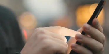 tutun-ve-cep-telefonlarinda-vergi-tutarlari-artirildi-AH4mz3uu.webp