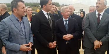 vali-sezerden-kesana-yatirim-mujdeleri-osb-sgk-hukumet-konagi-ve-saglik-hizmetleri-gucleniyor-kGiAQUEU.webp