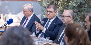 baskan-tugay-guzelbahceli-muhtarlari-dinledi-mARJzFj1.webp