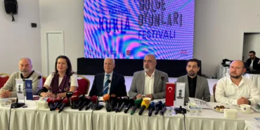 bursa-21-uluslararasi-karagoz-kukla-ve-golge-oyunlari-festivaline-hazir-hSEleBva.webp