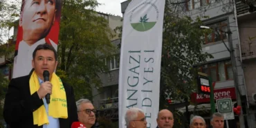 bursa-osmangazide-baskan-aydin-istiklali-dinledi-WLgDOm7w.webp