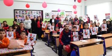 bursa-osmangaziden-ogrencilere-afet-farkindalik-egitimi-bNYRn5kY.webp