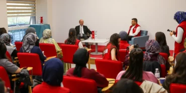 konya-selcuklu-genclik-merkezine-ziyaret-zV7k4lpC.webp