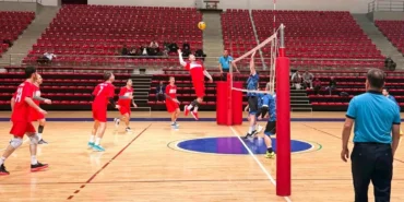 konya-voleybol-coskusuna-ev-sahipligi-yapiyor-VhPIVJRR.webp
