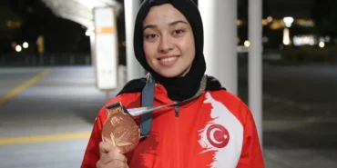 konyali-judocu-esma-gokulu-turkiyeye-madalya-getirdi-lAu35R6x.webp
