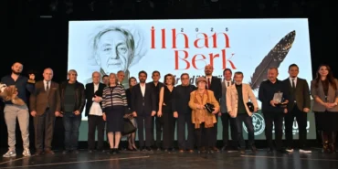 manisada-ilhan-berk-siir-odulu-genc-saire-verildi-e7SvY85Y.webp