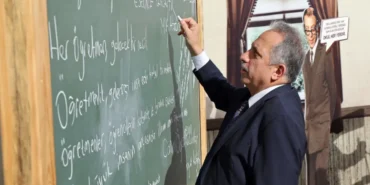 mustafa-yalcindan-ogretmenler-gunu-mesaji-7xs9JL93.webp