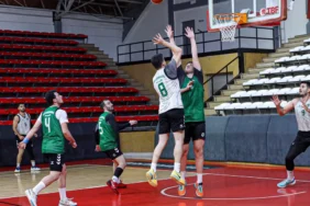 sakarya-buyuksehir-basketbol-kecioreni-agirliyor-P8sDbAbx.webp
