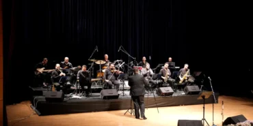 sakaryada-yildirim-gurses-anisina-ozel-konser-KMUUZ1v6.webp