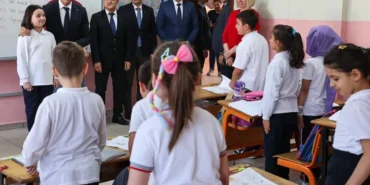 sakaryali-minik-ravza-arkadaslarina-verdigi-sozu-tuttu-LMTpmIKb.webp