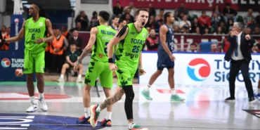 tofas-evindeki-yenilmezlik-serisini-anadolu-efesle-surdurdu-T8aZjKM9.webp