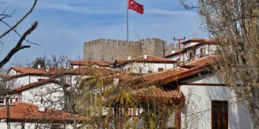 ankara-kalesi-tarihi-dokusu-ile-yeniden-hayat-buldu-ZzygP57q.webp