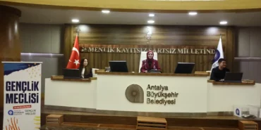 antalya-genclik-meclisinde-yeni-donem-basladi-gLQ8thuW.webp