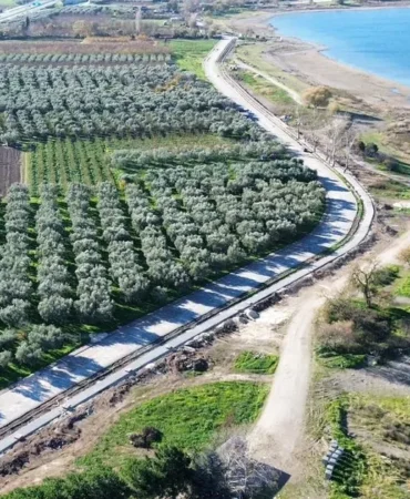 bursa-iznikte-modern-yol-ve-sosyal-alan-projesi-hayata-geciyor-qajXQmjX.webp
