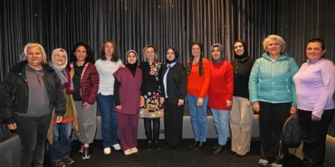 bursa-osmangazide-emekten-sanata-uzanan-yolculuk-ilham-oldu-Z3UpxFMx.webp